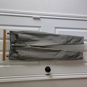 GUESS olive stretchie jeans